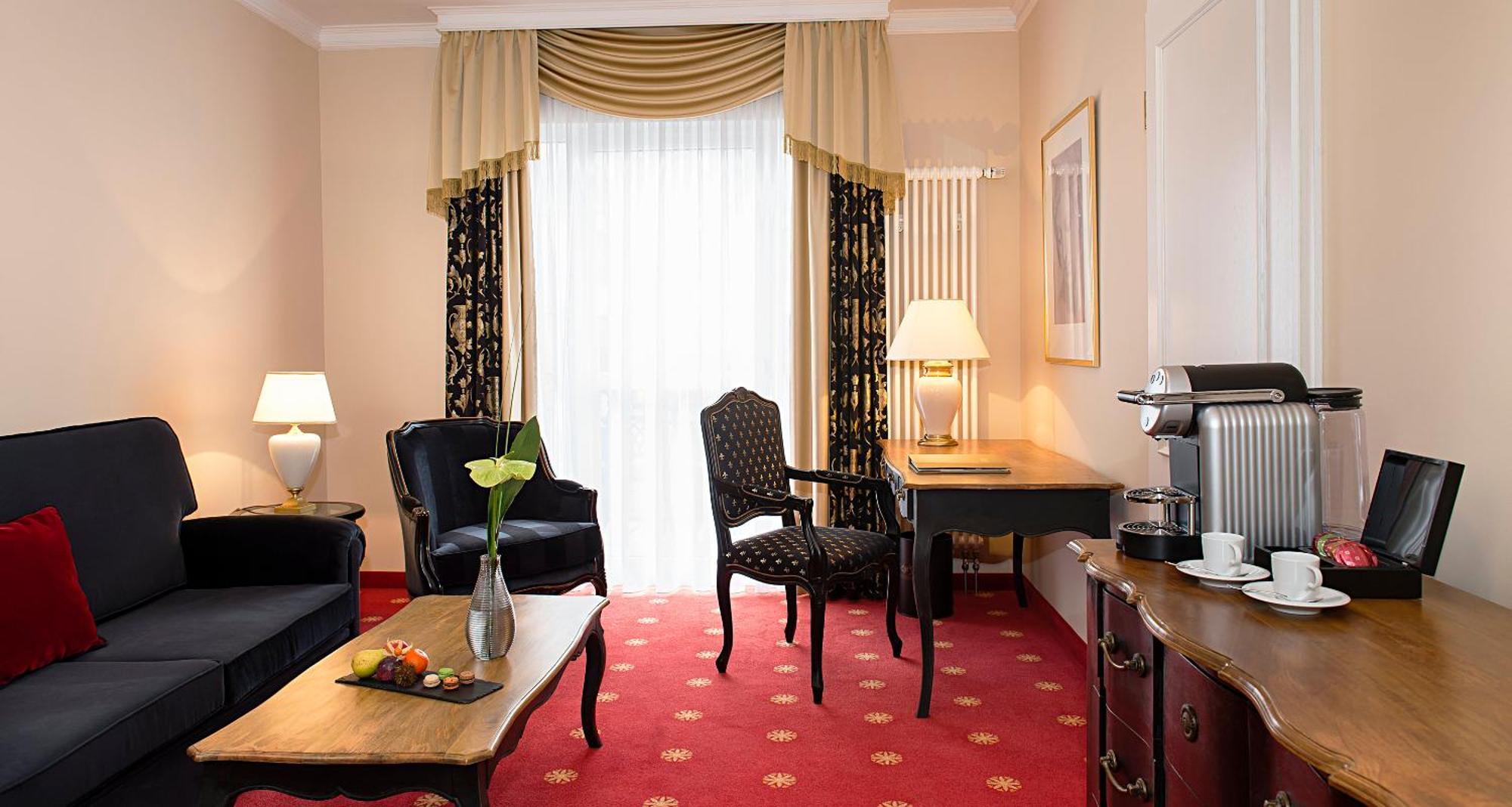 Victor'S Residenz-Hotel Schloss Berg Nennig Room photo