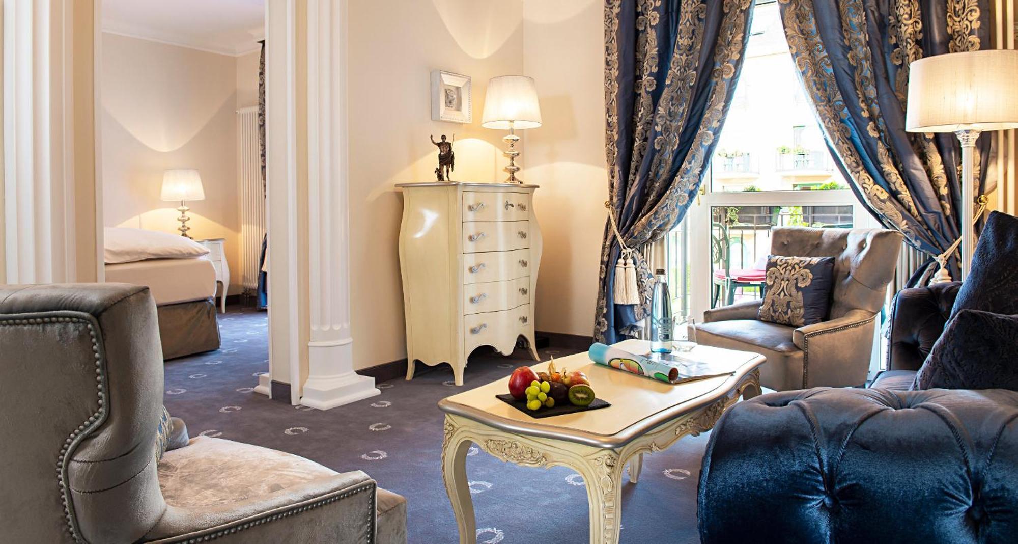 Victor'S Residenz-Hotel Schloss Berg Nennig Room photo Suite