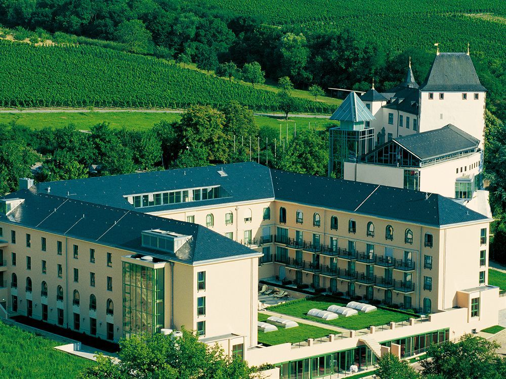 Victor'S Residenz-Hotel Schloss Berg Nennig Exterior photo The German Wine Hotel